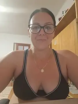fekete demon online show from 30, 7, 2026