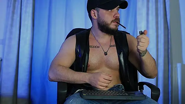 juliusmasters online show from 3, 1, 2025