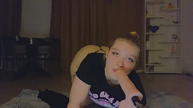 Snapshot of May_aster chatting on 28, 9, 2025 May aster online show from 28, 9, 2025