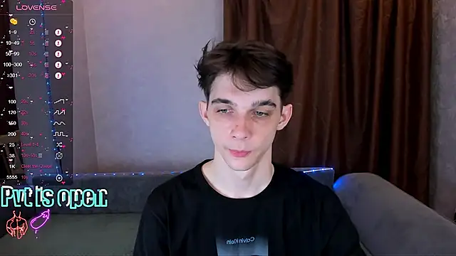 Aaron Boom online show from 16, 4, 2026