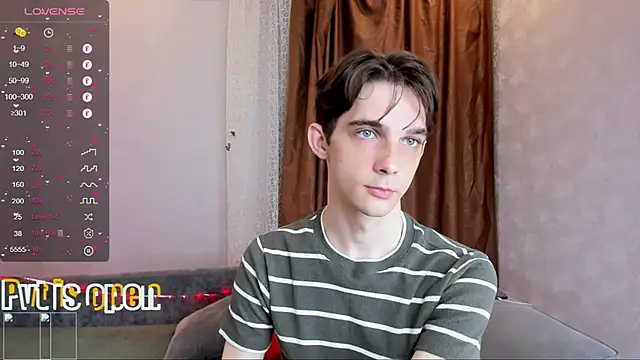 Snapshot of Aaron_Boom chatting on 3, 6, 2026 Aaron Boom online show from 3, 6, 2026