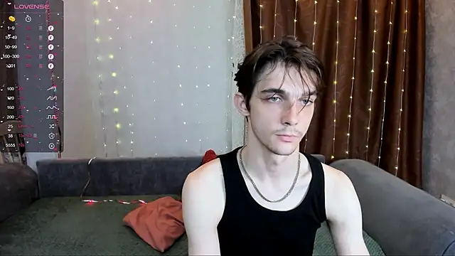 Snapshot of Aaron_Boom chatting on 9, 7, 2026 Aaron Boom online show from 9, 7, 2026
