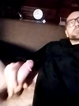 tomee83 online show from 28, 10, 2025