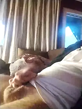 tomee83 online show from 30, 11, 2025