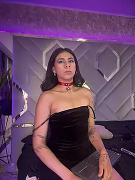Snapshot of Sara_Foxx1 chatting on 4, 3, 2025 Sara Foxx1 online show from 4, 3, 2025