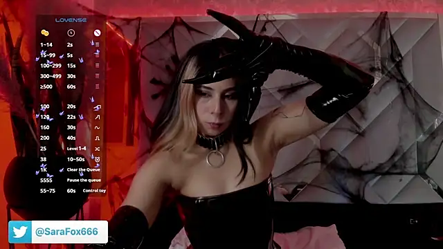 Sara Foxx1 online show from 29, 10, 2025