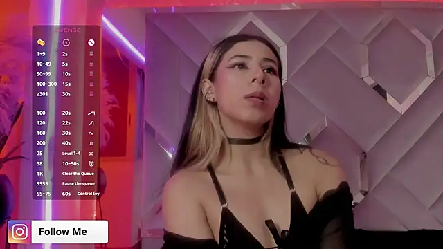 Sara Foxx1 online show from 19, 11, 2025