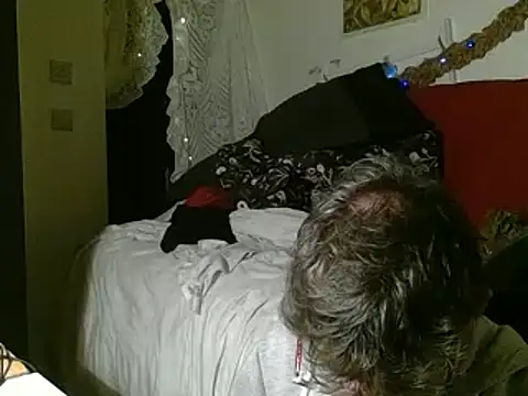 Snapshot of DaddyQuimHot chatting on 5, 11, 2025 DaddyQuimHot online show from 5, 11, 2025