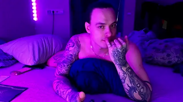 baphomet from ice online show from 16, 4, 2026