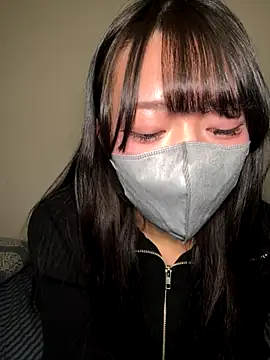 Snapshot of hina_porn chatting on 4, 11, 2025 hina porn online show from 4, 11, 2025