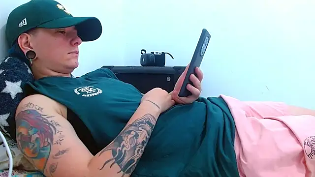 tomboyblue online show from 31, 3, 2026