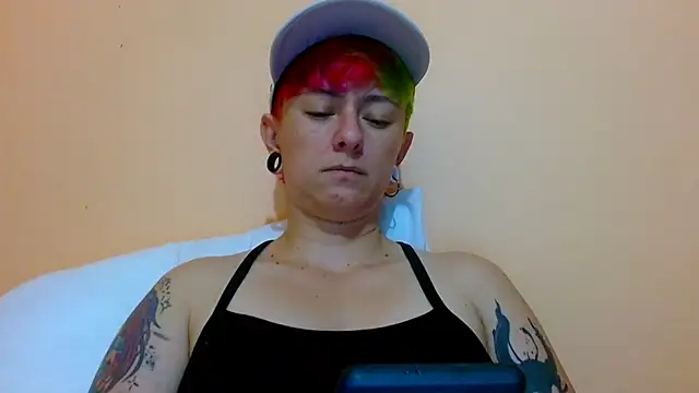 Snapshot of tomboyblue chatting on 27, 7, 2026 tomboyblue online show from 27, 7, 2026