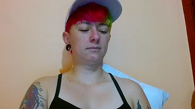 Snapshot of tomboyblue chatting on 27, 7, 2026 tomboyblue online show from 27, 7, 2026