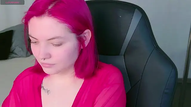 Snapshot of Lisa_Adam chatting on 3, 2, 2025 Lisa Adam online show from 3, 2, 2025