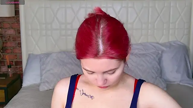 Snapshot of Lisa_Adam chatting on 16, 9, 2025 Lisa Adam online show from 16, 9, 2025