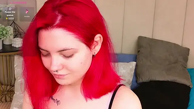 Snapshot of Lisa_Adam chatting on 1, 12, 2025 Lisa Adam online show from 1, 12, 2025