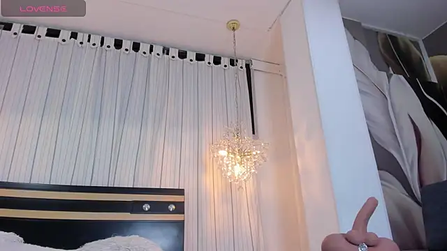 DahianaLincoln online show from 19, 1, 2025