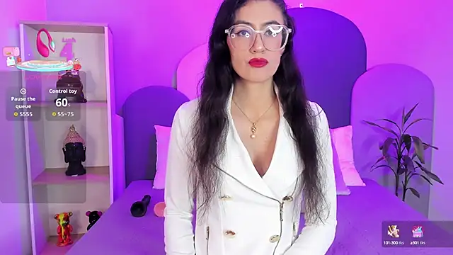 SophieGomez22 online show from 21, 9, 2025