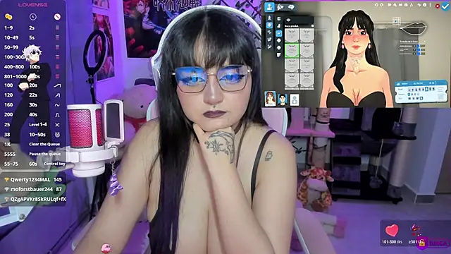 Snapshot of MaddyFooxx chatting on 23, 7, 2026 MaddyFooxx online show from 23, 7, 2026