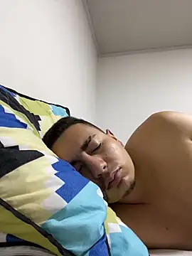 Snapshot of DanielGomez9 chatting on 7, 1, 2025 DanielGomez9 online show from 7, 1, 2025