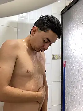 Snapshot of DanielGomez9 chatting on 16, 2, 2025 DanielGomez9 online show from 16, 2, 2025