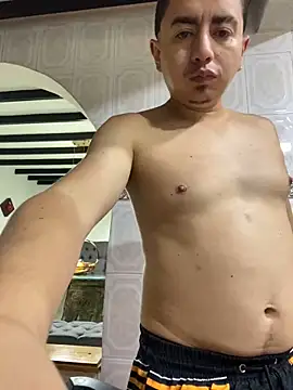 Snapshot of DanielGomez9 chatting on 17, 2, 2025 DanielGomez9 online show from 17, 2, 2025