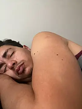 Snapshot of DanielGomez9 chatting on 21, 3, 2025 DanielGomez9 online show from 21, 3, 2025