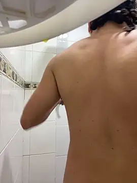 DanielGomez9 online show from 24, 3, 2026