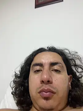 Snapshot of DanielGomez9 chatting on 15, 6, 2026 DanielGomez9 online show from 15, 6, 2026