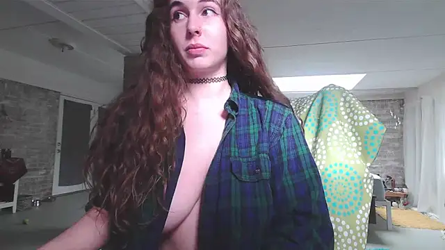 Snapshot of AudyAphrodite chatting on 12, 2, 2025 AudyAphrodite online show from 12, 2, 2025