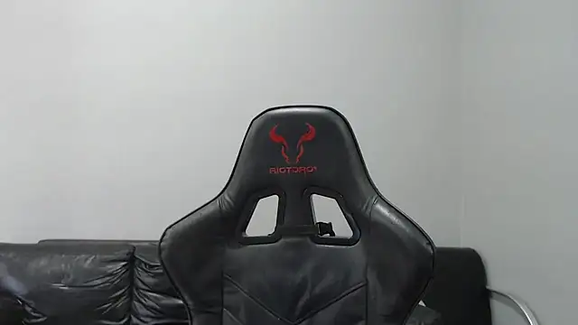 Livia Diaz online show from 24, 9, 2025