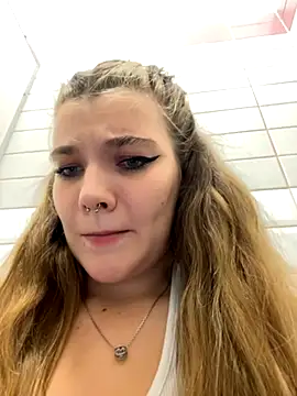 Holy Tereza online show from 3, 10, 2025