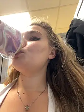 Holy Tereza online show from 11, 10, 2025