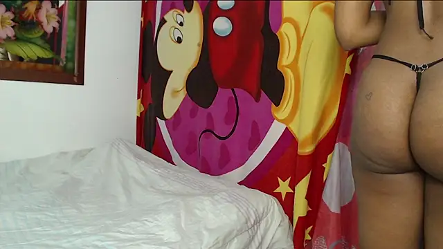 Snapshot of lizandandrew_hot chatting on 18, 2, 2025 lizandandrew hot online show from 18, 2, 2025