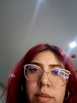 Rousse Collinss online show from 8, 11, 2025