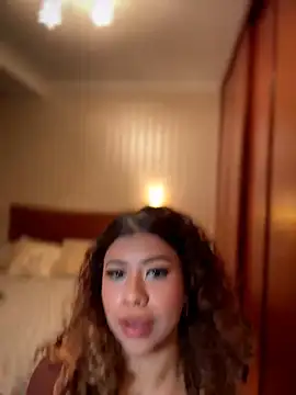 LEONCITA  online show from 28, 2, 2026