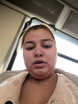 AllysonK online show from 7, 12, 2024