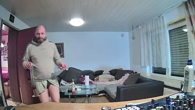 Snapshot of rosaeichel chatting on 10, 2, 2026 rosaeichel online show from 10, 2, 2026