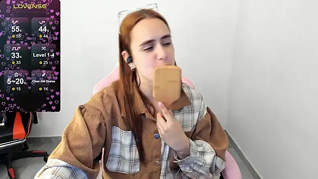 maryluna95 online show from 4, 1, 2025