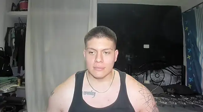 Snapshot of regan_jhonso chatting on 10, 2, 2025 regan jhonso online show from 10, 2, 2025