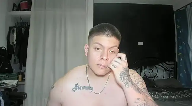 Snapshot of regan_jhonso chatting on 15, 2, 2025 regan jhonso online show from 15, 2, 2025