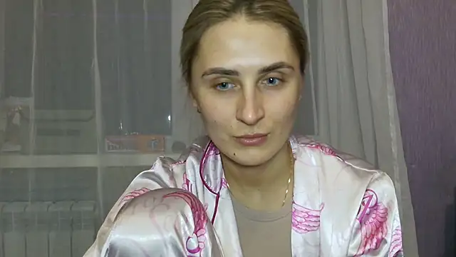 Snapshot of Jessie_August chatting on 12, 12, 2024 Jessie August online show from 12, 12, 2024