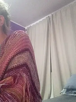 BritneyHudson online show from 18, 10, 2025