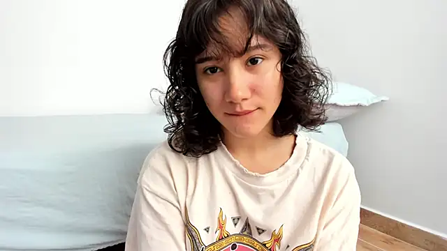 Snapshot of Eli_dl chatting on 4, 1, 2025 Eli dl online show from 4, 1, 2025