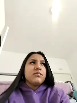 Alix sweet22 online show from 29, 12, 2024