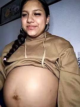 Alix sweet22 online show from 21, 11, 2025