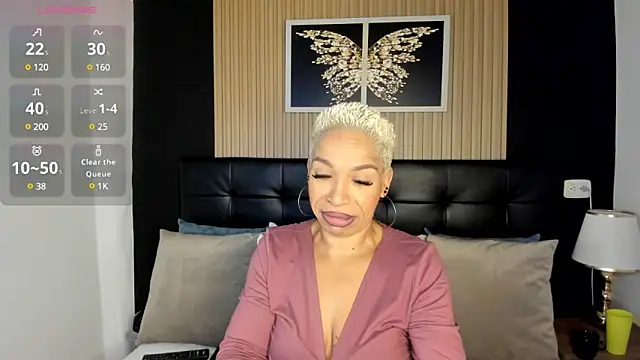 summer night  online show from 29, 1, 2025