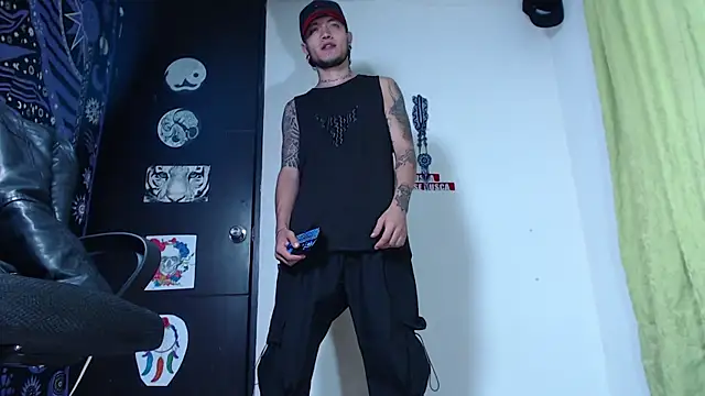 Dicaprioo  online show from 3, 12, 2024