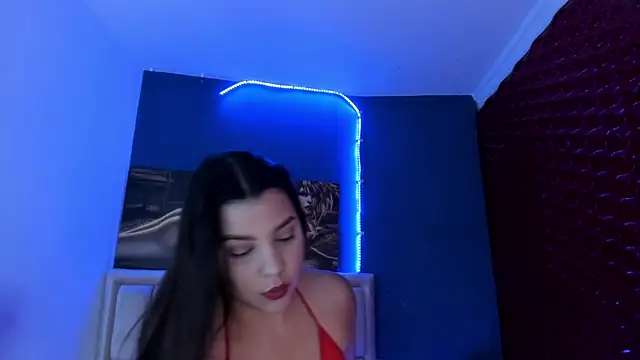 Elsalombardi  online show from 9, 3, 2025