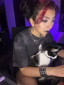  Gothiccbitch  online show from 23, 11, 2025